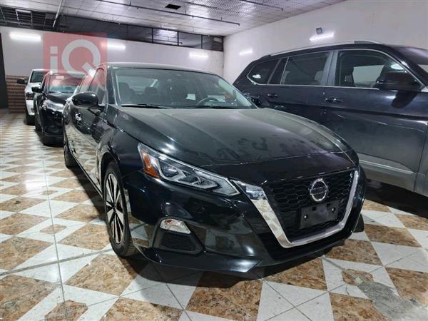 Nissan for sale in Iraq